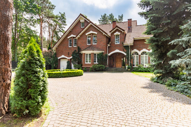 Best Residential Driveway Paver Services  in Oasis, CA