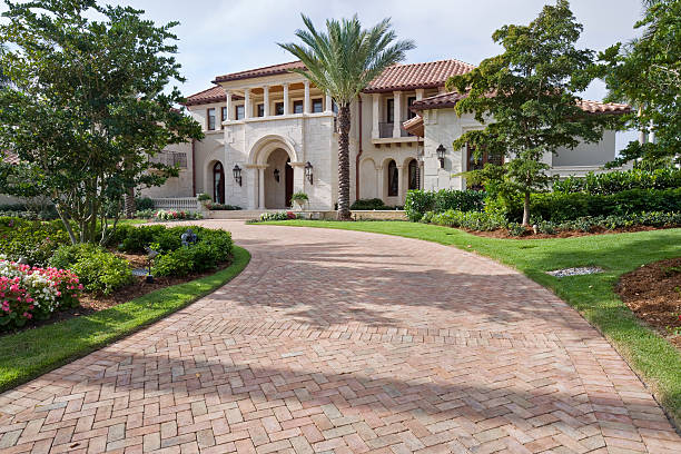 Best Local Driveway Pavers  in Oasis, CA